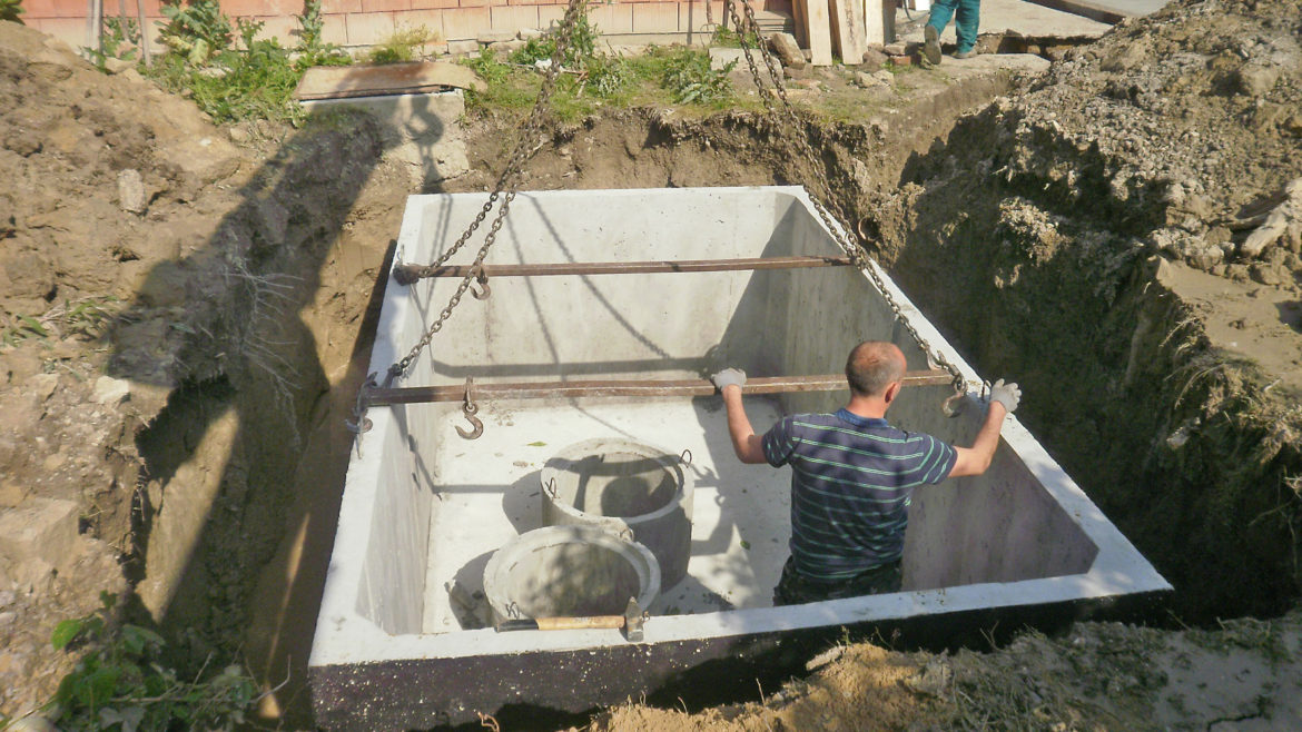 Jak przygotować wykop pod szambo betonowe?